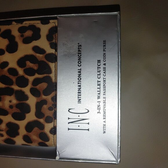 INC Microsuede Leopard Print Clutch Wallet Passport Zipper Case Zip Pouch - Picture 7 of 8